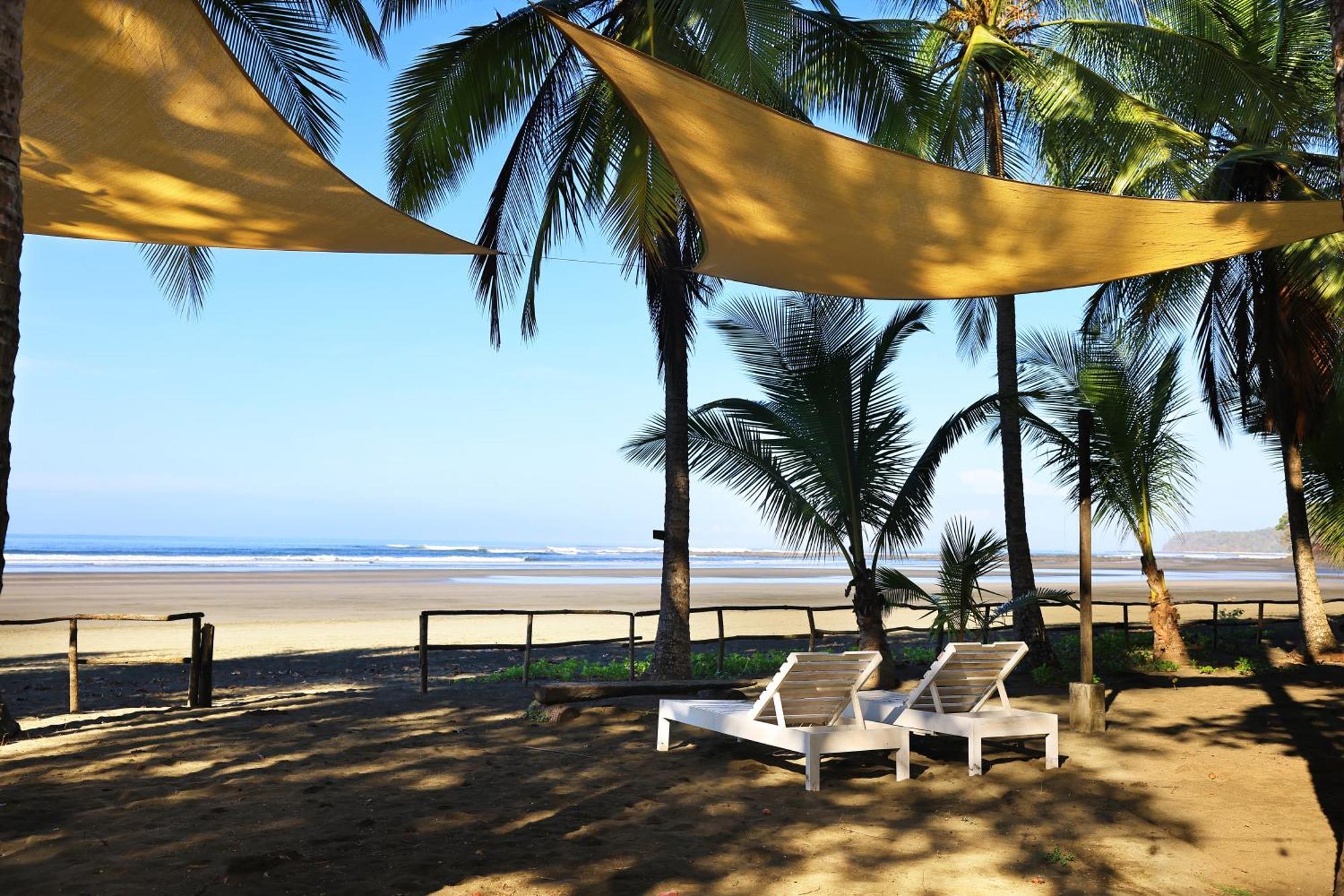 Hotel Oasis & Surf Camp 산타 카탈리나 외부 사진