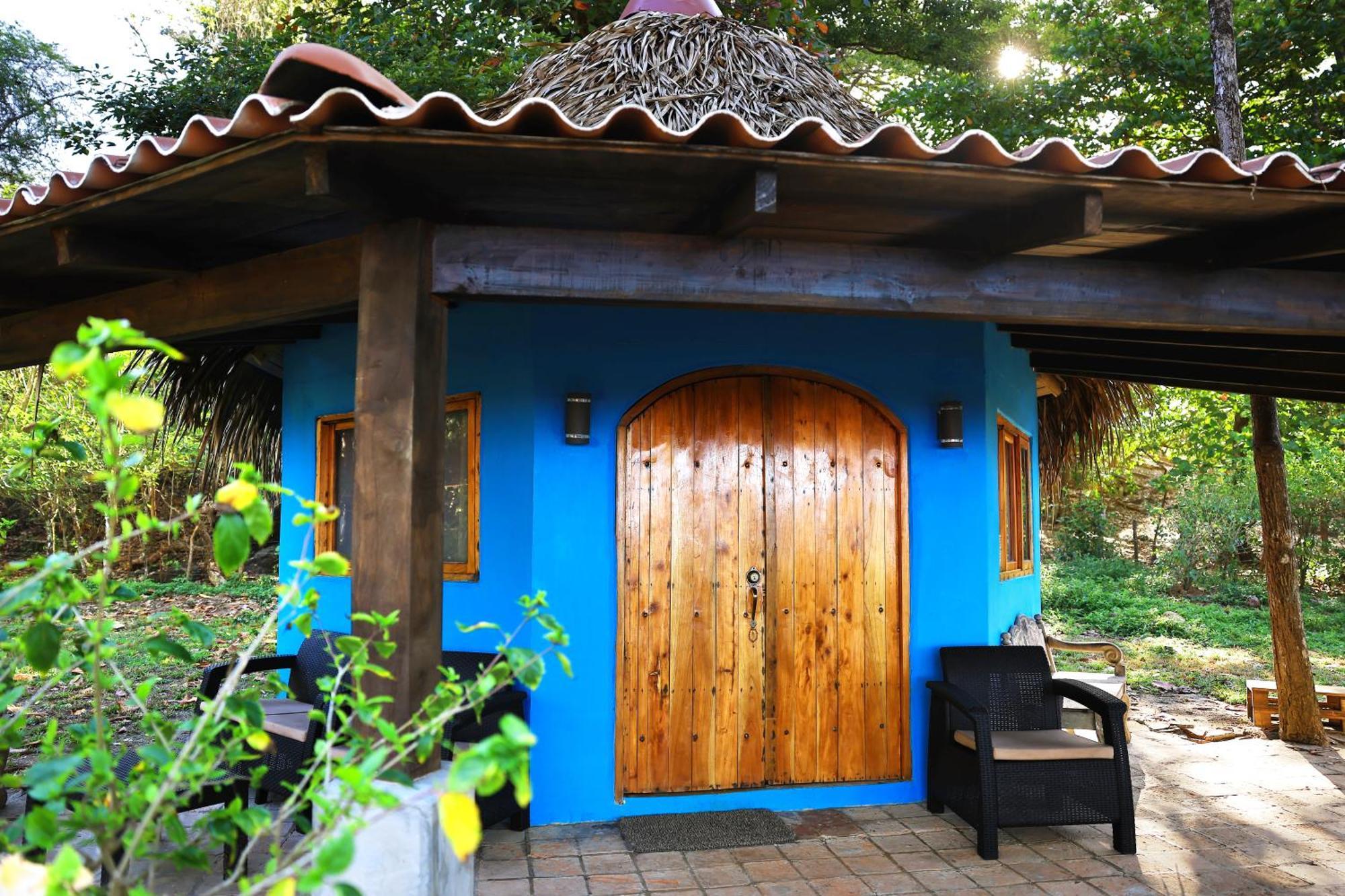 Hotel Oasis & Surf Camp 산타 카탈리나 외부 사진